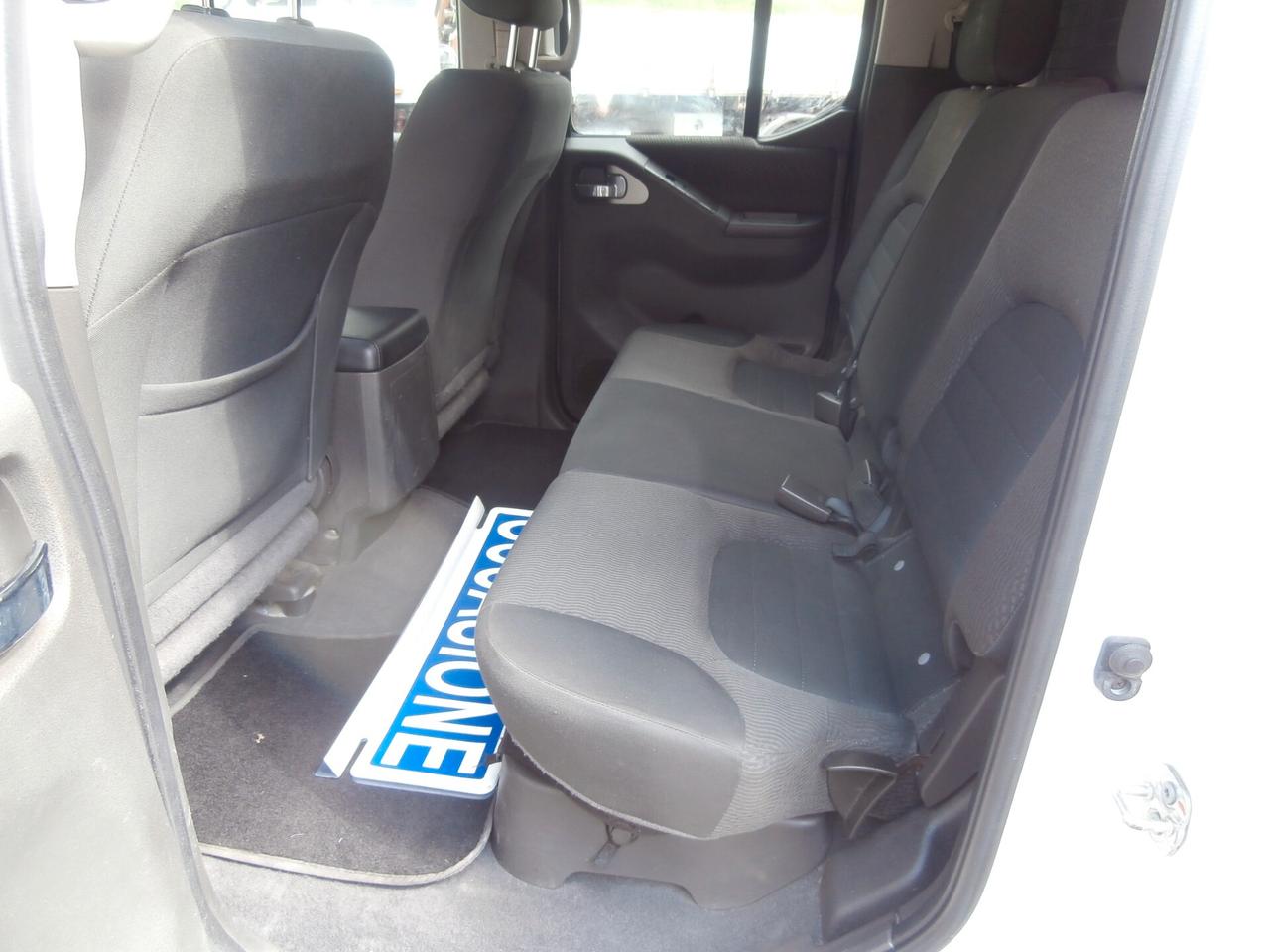 Nissan Navara 2.5 dCi 190CV 4 porte Double Cab