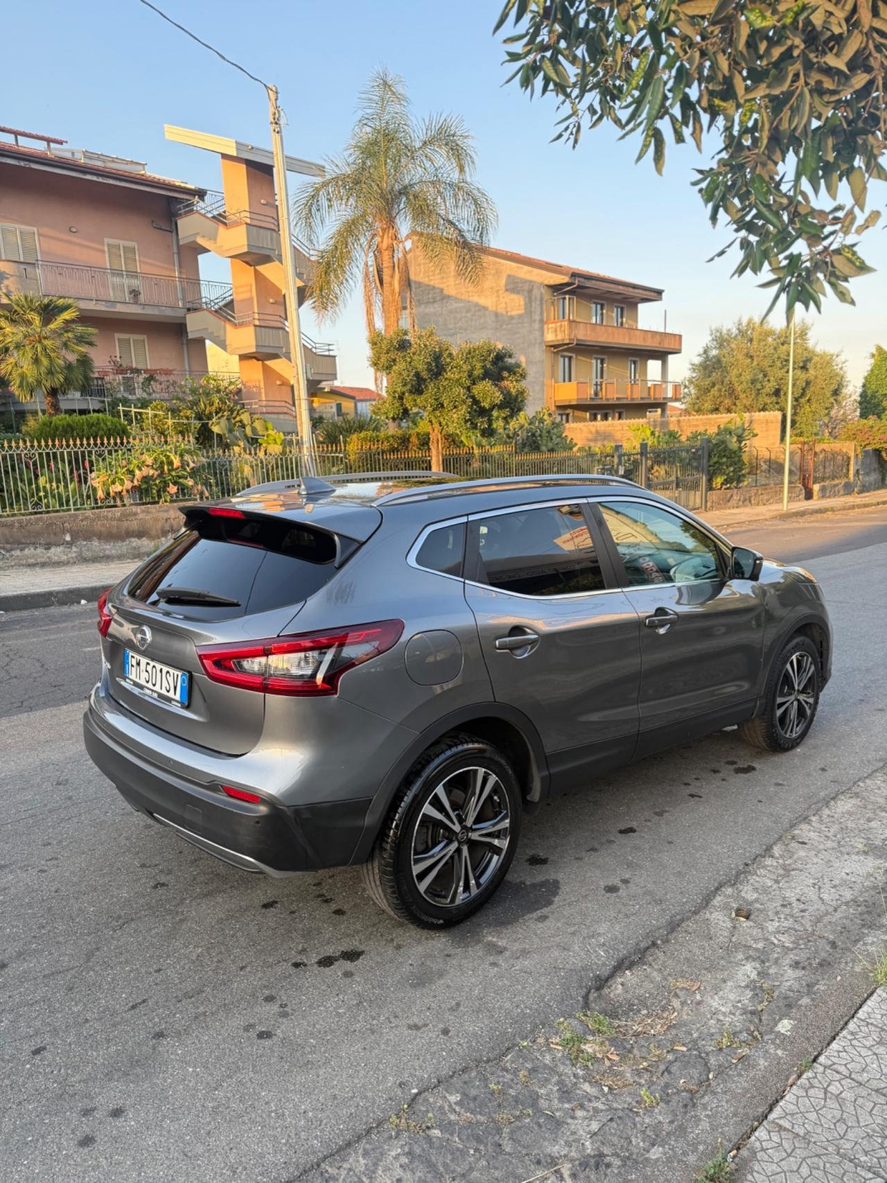 Nissan Qashqai 1.5 dCi Tekna tetto panoramico