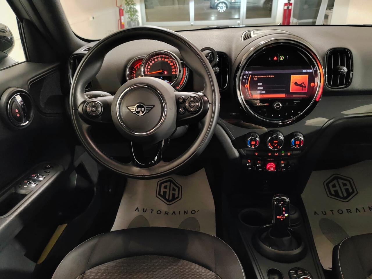 Mini Cooper D Countryman Mini 2.0 Cooper D Business Countryman Automatica