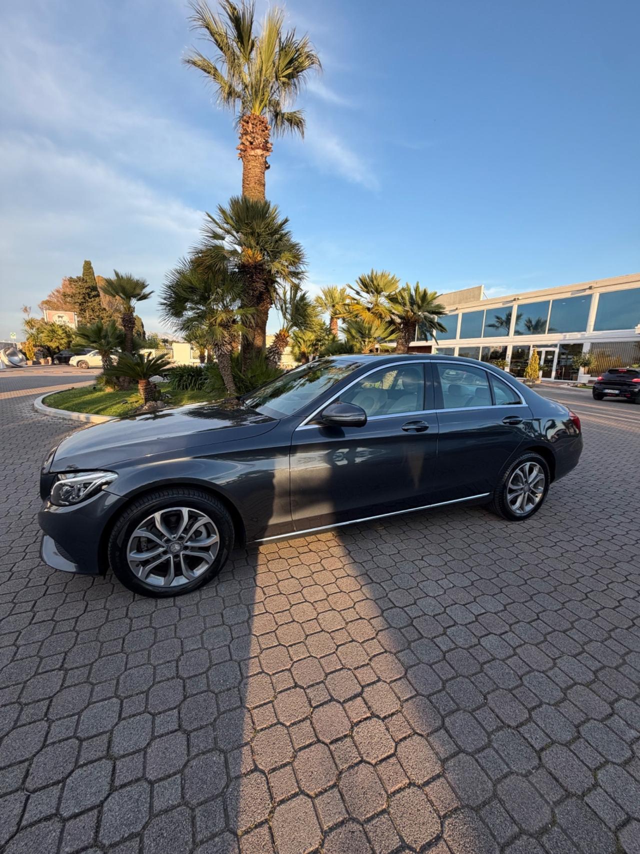 Mercedes-benz C 200 d Premium