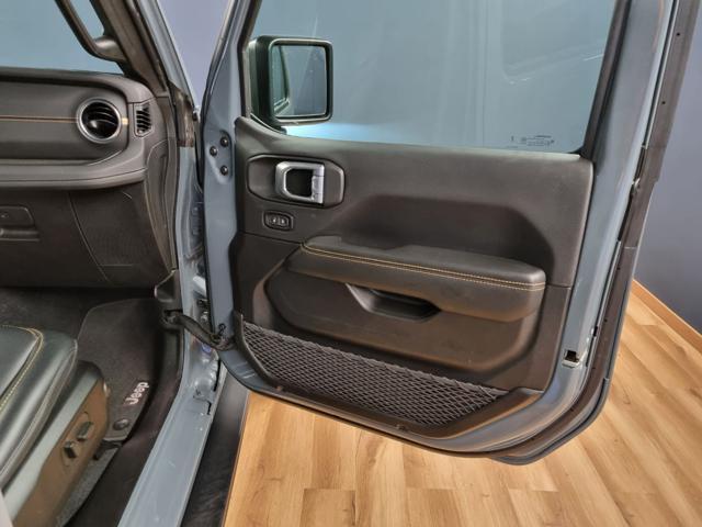JEEP Wrangler Unlimited 2.0 Turbo Sahara