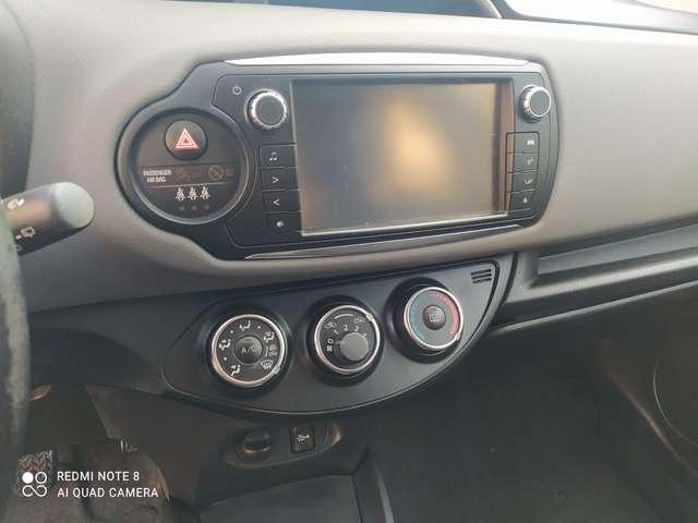 Toyota Yaris Yaris 5p 1.0 Cool my16