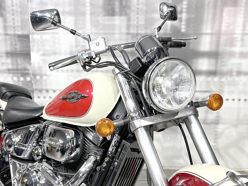 Suzuki VZ 800 Marauder