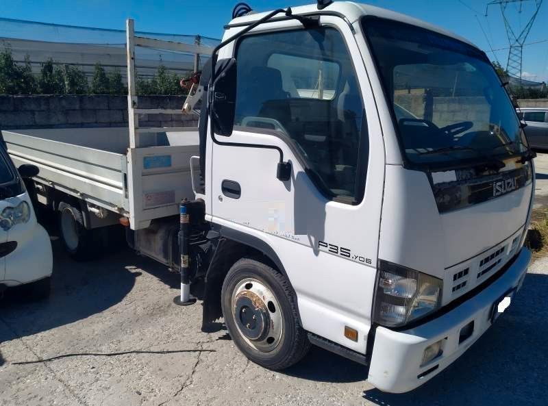 ISUZU NPR 77 L GRU CASSONE MOTORE ROTTO!!!!