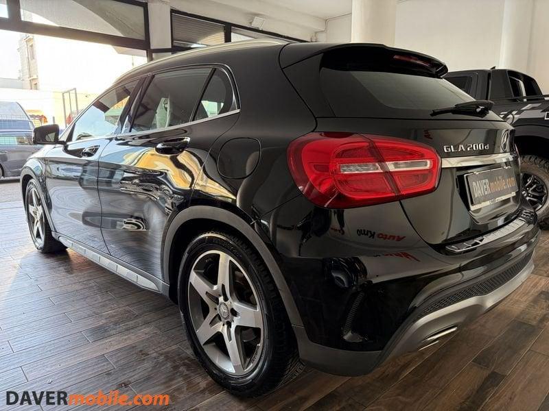 Mercedes-Benz GLA GLA 200 d Automatic Premium