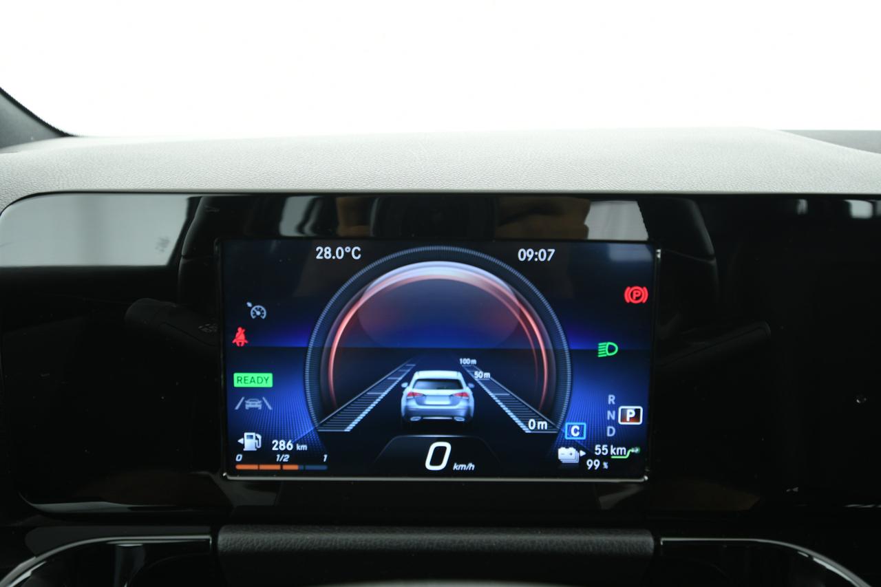 Mercedes-Benz GLA 250 e phev (eq-power) Sport auto CAMERA+LED+C18"