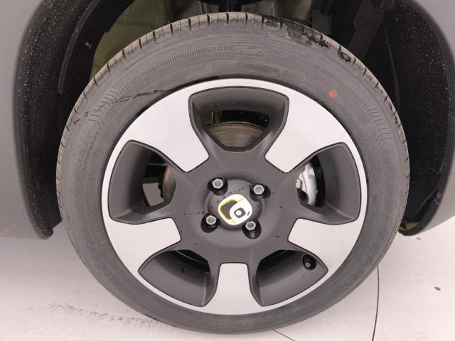 FIAT Panda 1.0 firefly hybrid Cross s&s 65cv