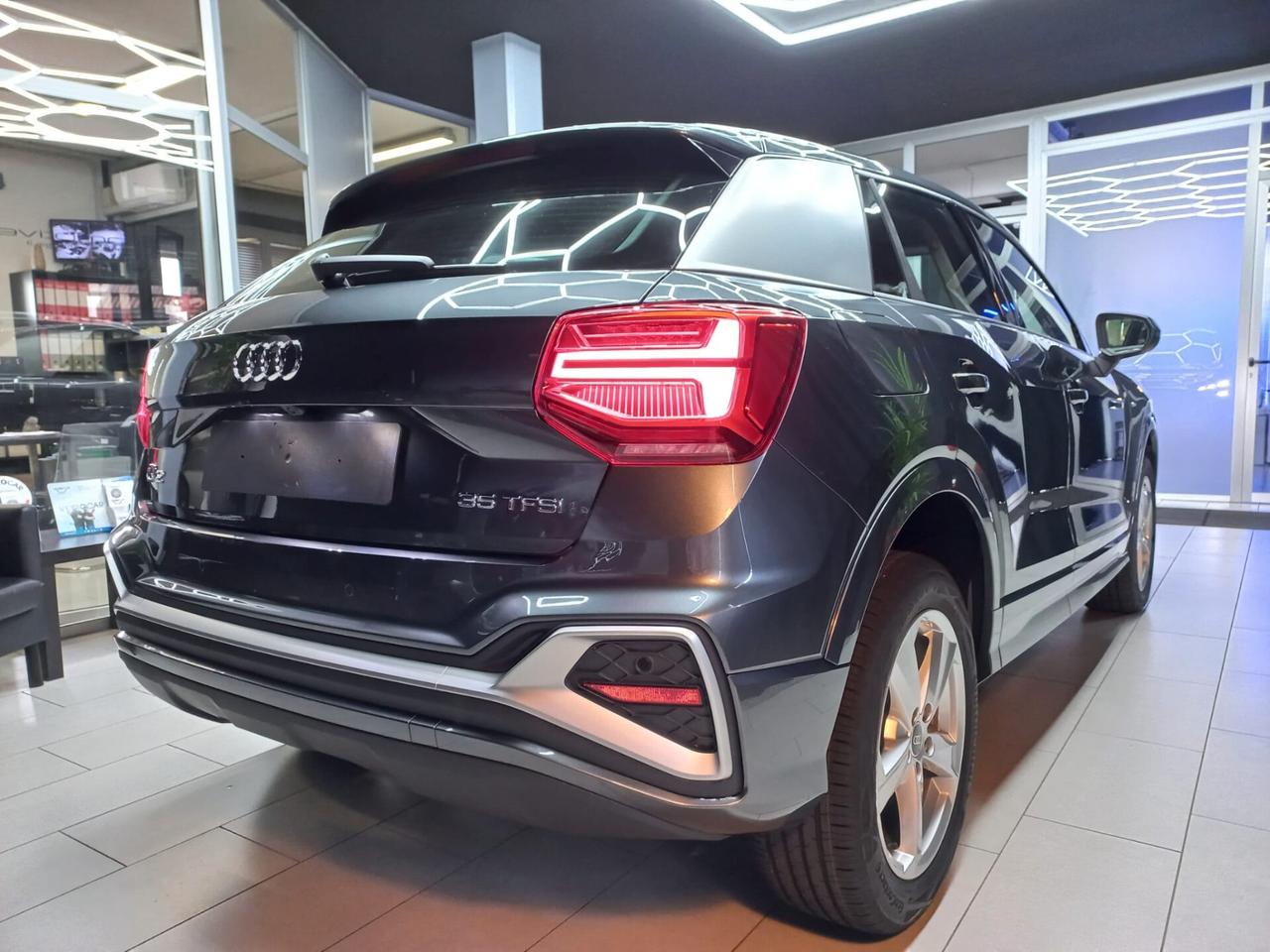 Audi Q2 35 TFSI S line Edition