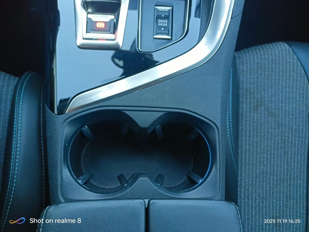 Peugeot 3008 BlueHDi 130 S&S Allure Pack modello 2020