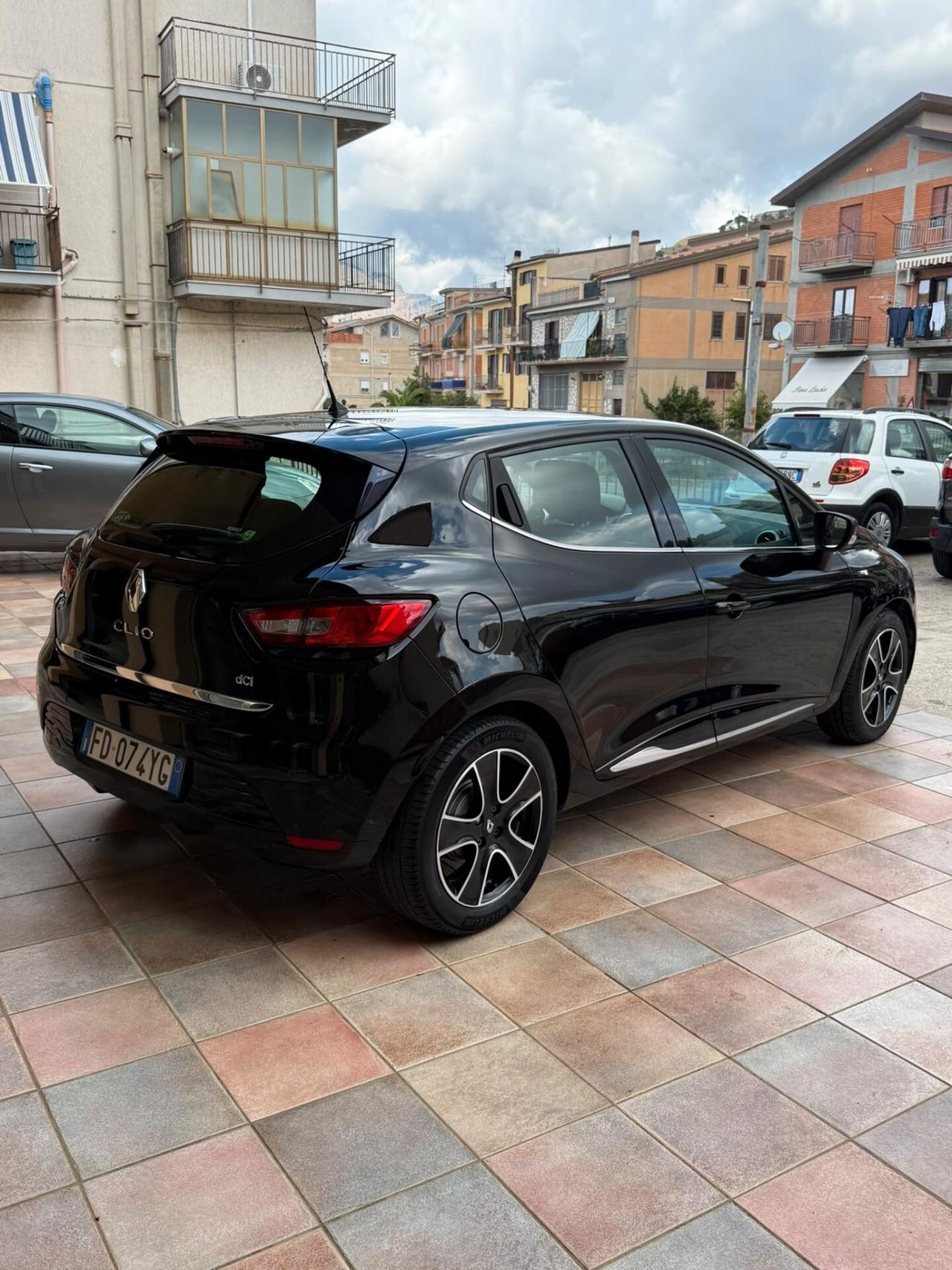 Renault Clio dCi Navi Camera Cruise Pdc