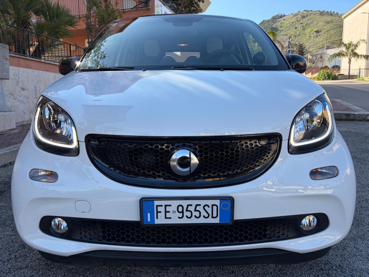 Smart ForFour 1.0 passion unico proprietario !!!