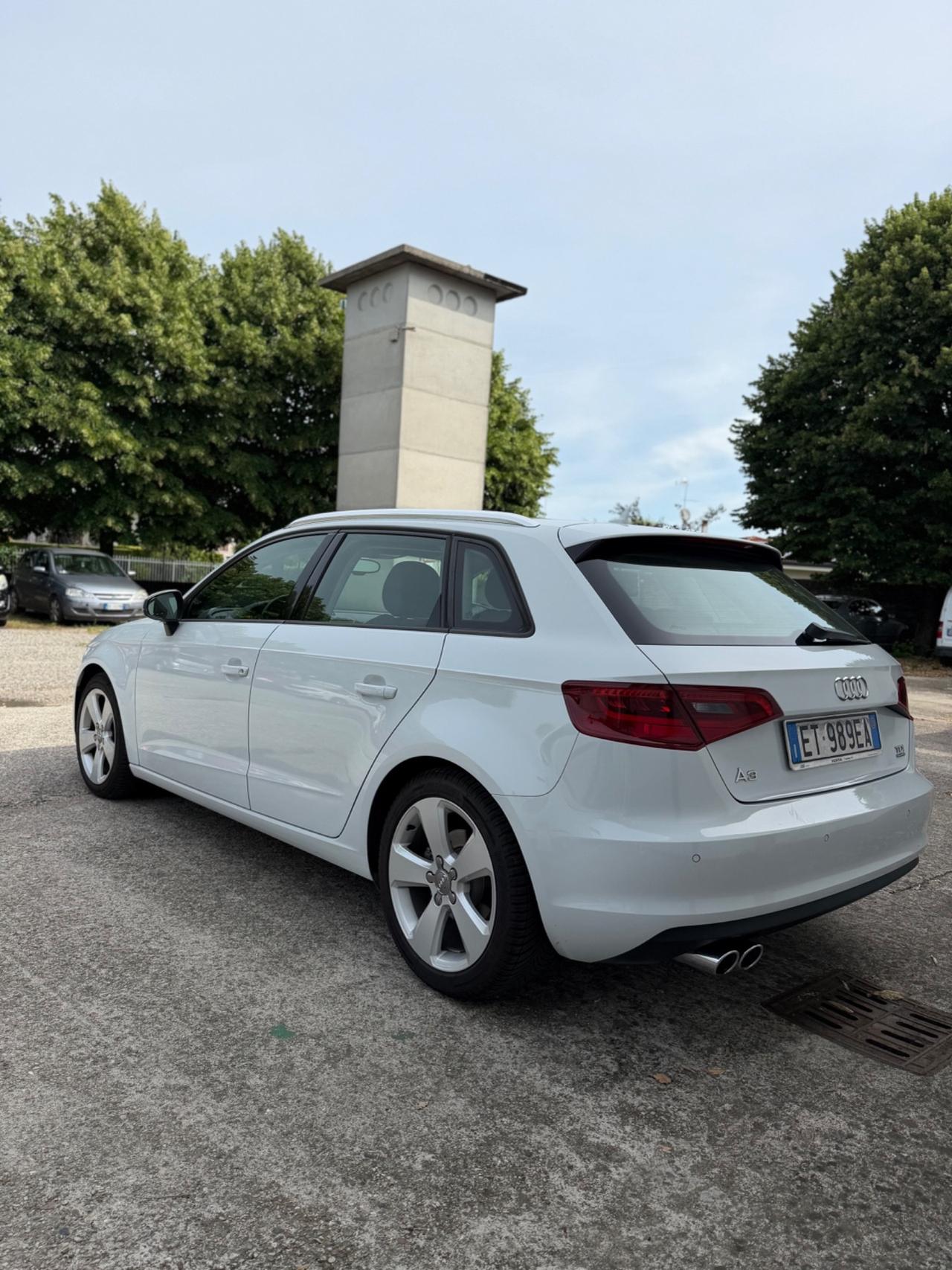 Audi A3 SPB 2.0 TDI 150 CV clean diesel quattro edition
