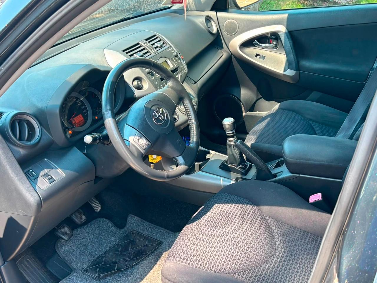 Toyota RAV 4 RAV4 2.2 D-4D 136 CV Luxury