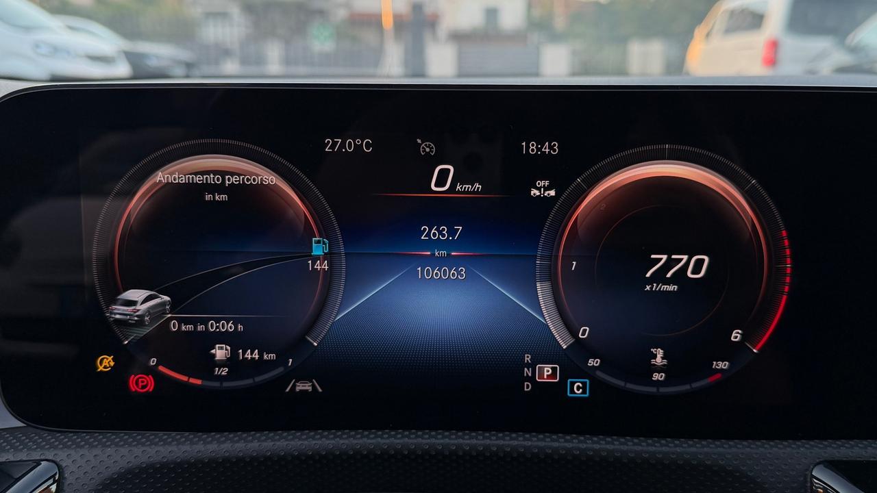 MERCEDES-BENZ CLA 2.0 SHOOTING BRAKE BUSINESS 116 CV - FULL LED, VIRTUAL COCKPIT, NEOPATENTATI