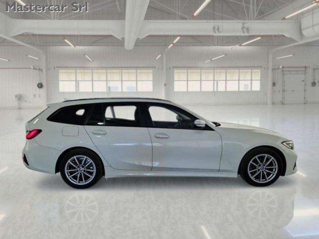 BMW 318 Serie 3 Touring 318d Touring mhev 48V Business Adv