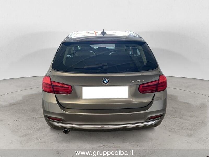 BMW Serie 3 Touring Serie 3 F31 2015 Touring Diese 318d Touring Luxury auto