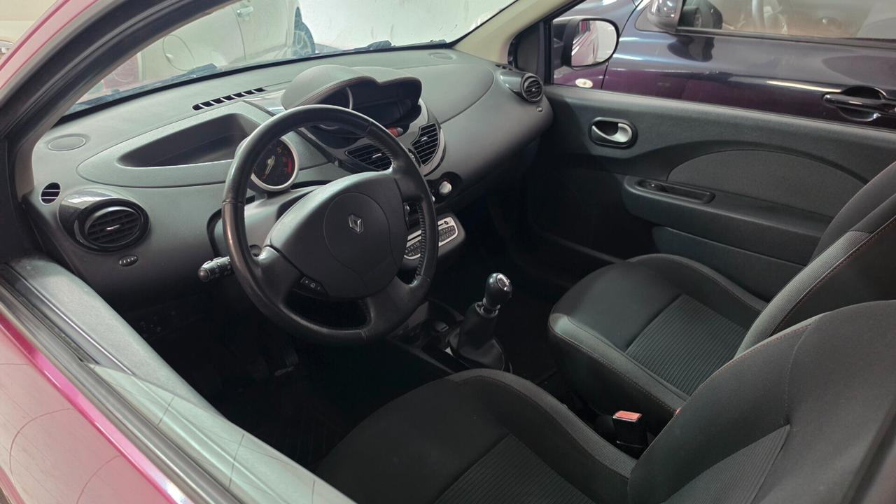 Renault Twingo 1.2 BENZINA ( KM 136 MILA)