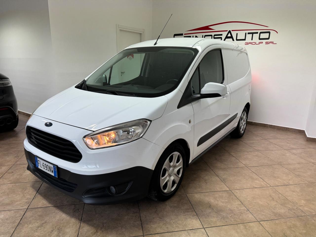 Ford Transit Courier 1.5 TDCi 95CV Van Trend