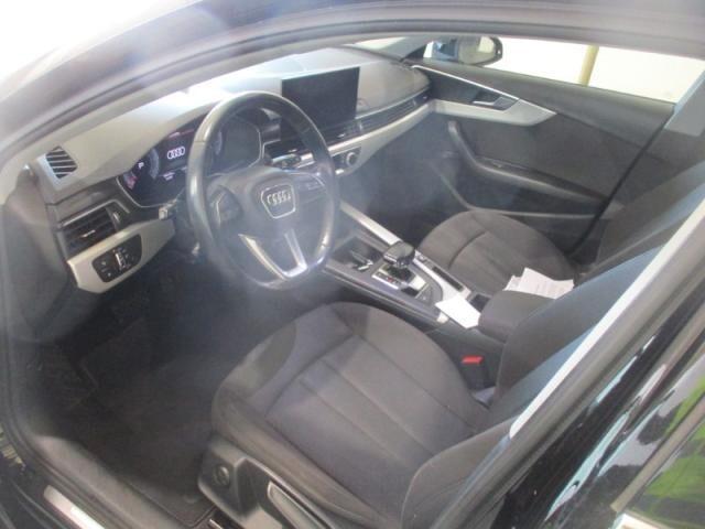 AUDI A4 Avant 30 2.0TDI 136CV S-Tronic Business