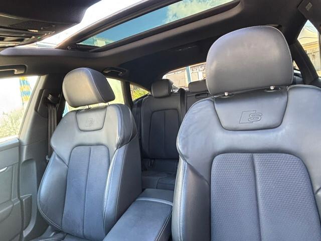 Audi A7 Sportback 50 3.0 tdi Mhev Quattro 286CV S-LINE