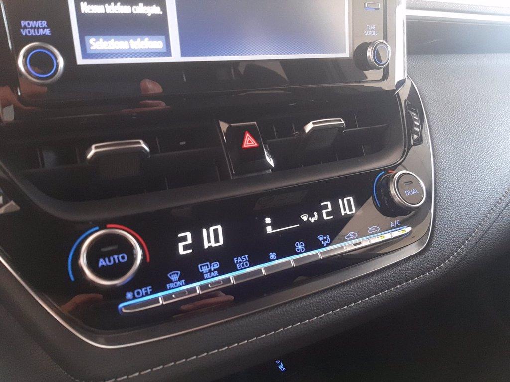 TOYOTA Corolla 1.8h style cvt del 2021
