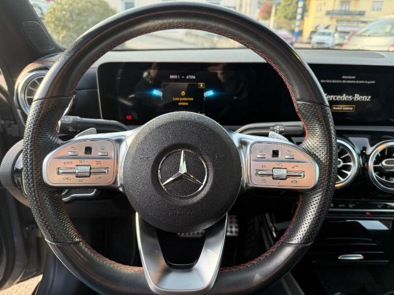 MERCEDES CLA Coupé (C118) CLA 200 Automatic...