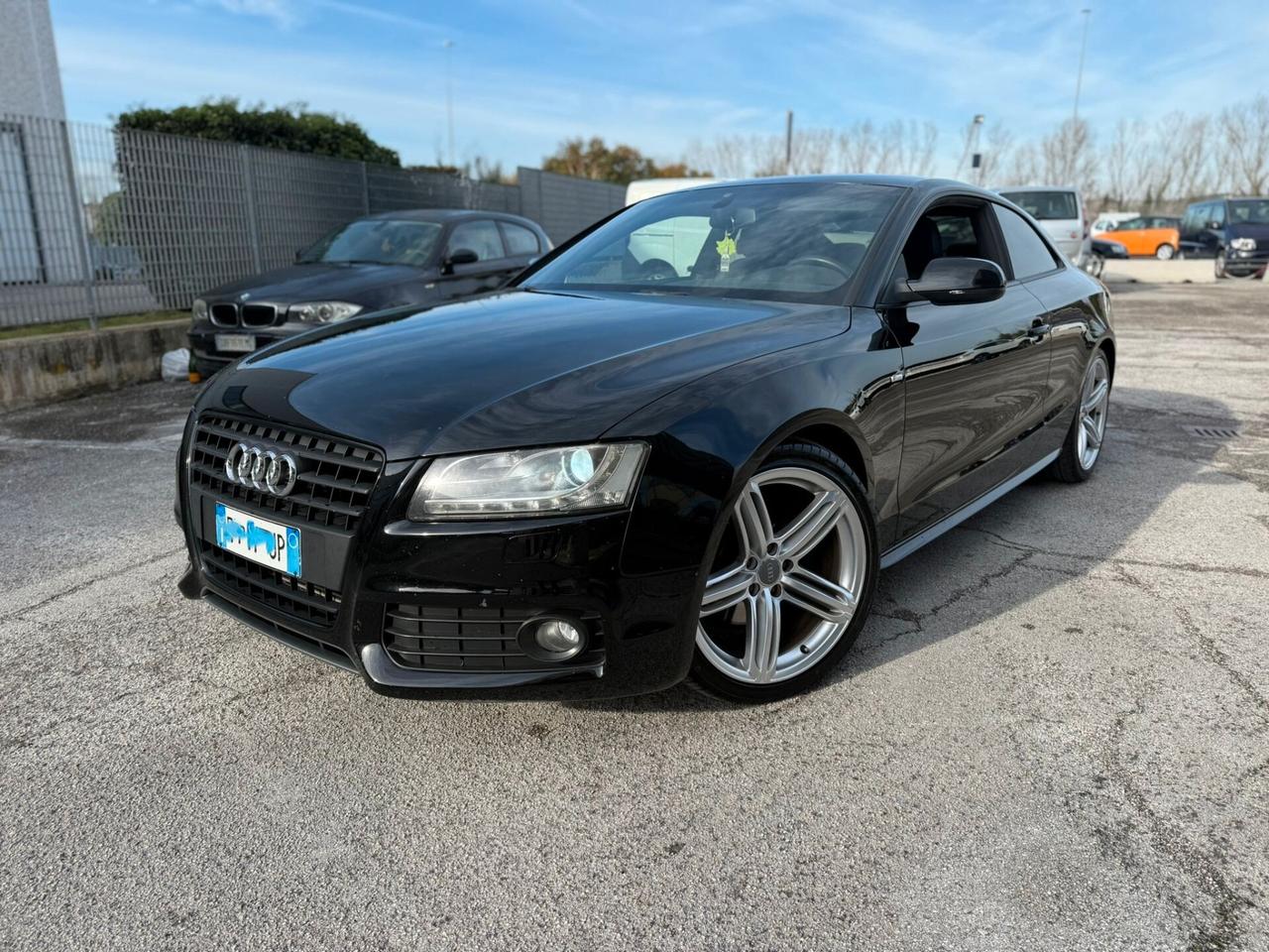 AUDI A5 2.0 TDI 2010 12 MESI DI GARANZIA