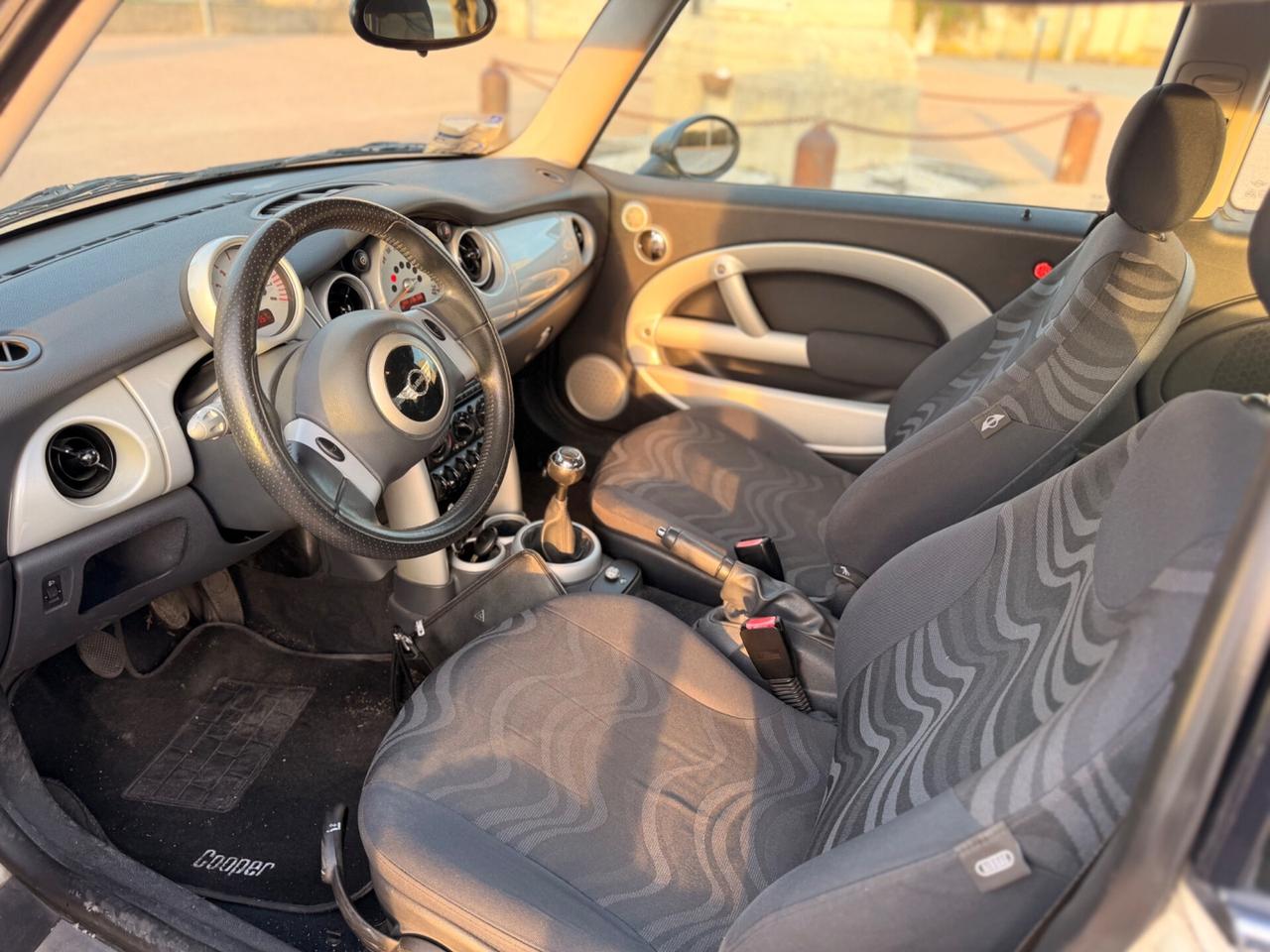 Mini 1.6 16V One neopatentati km177mila