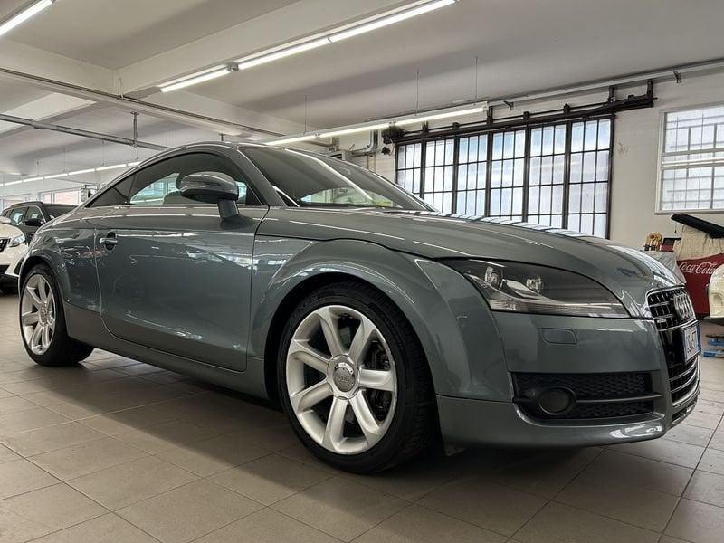 Audi TT TT Coupé 3.2 V6 quattro S tronic