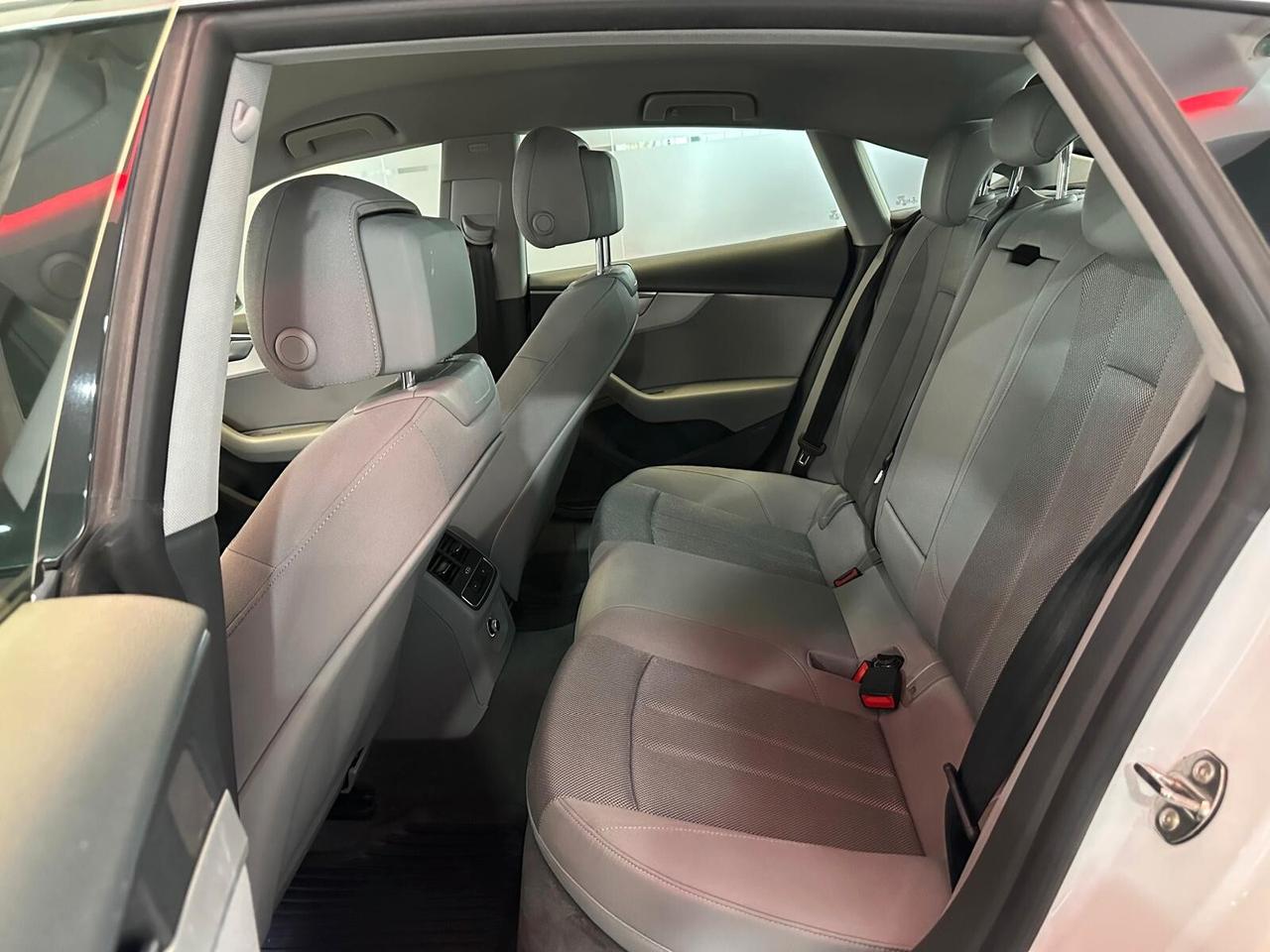 Audi A5 Sportback 40 2.0 g-tron Business Advanced