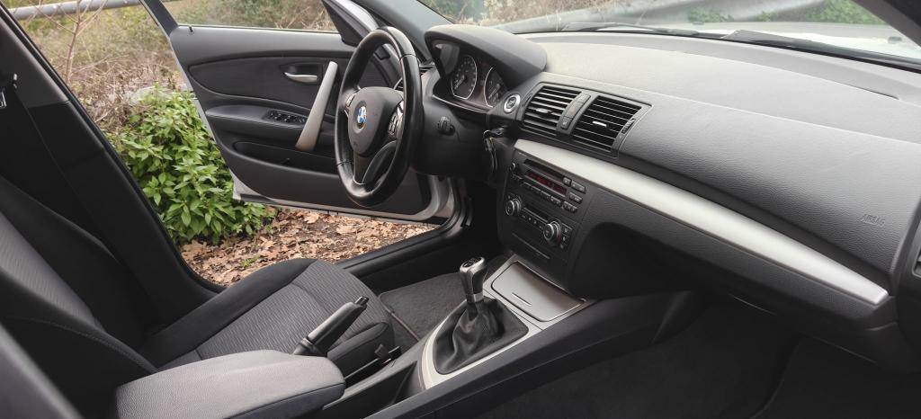 BMW Serie 1 5 Porte 118d 5p 2.0 143cv dpf Ottimo Stato