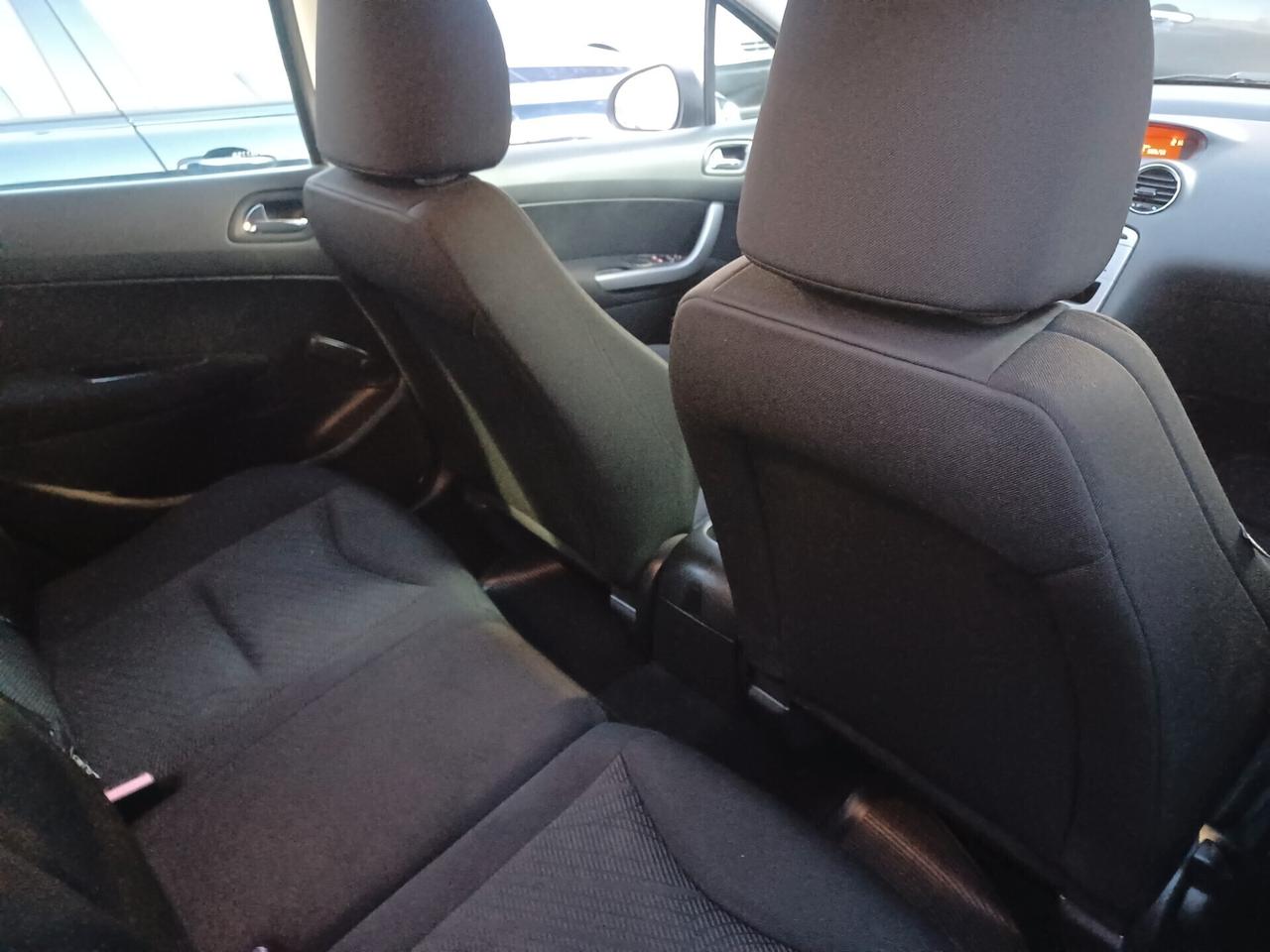 Peugeot 308 1.6 HDi ANNO 2013