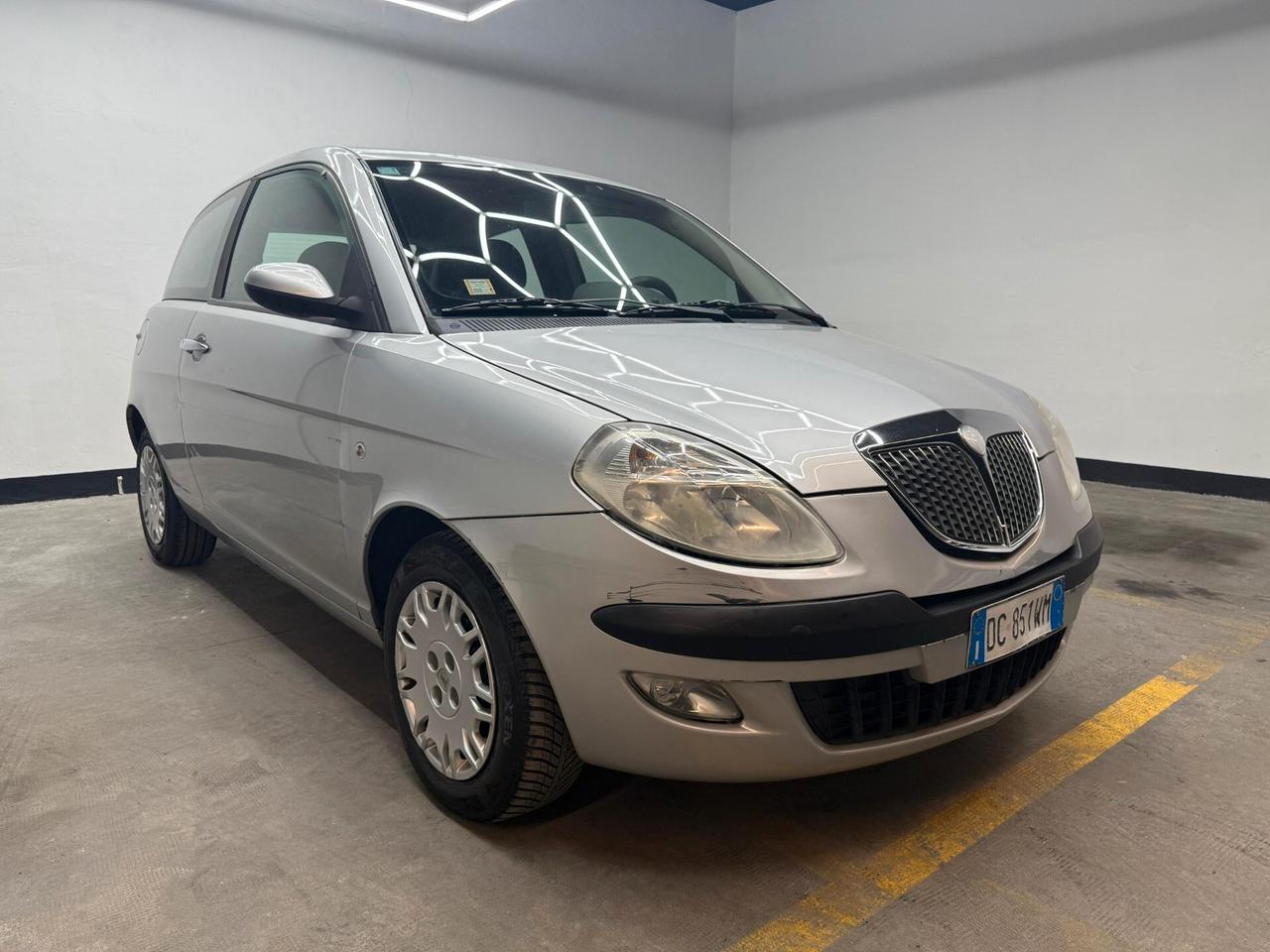 Lancia Ypsilon 1.2 Oro