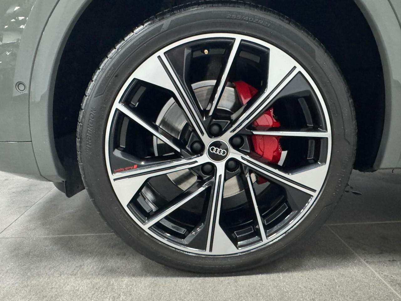 AUDI Q5 SPORTBACK 40 TDI QUATTRO S-TRONIC S-LINE EDITION