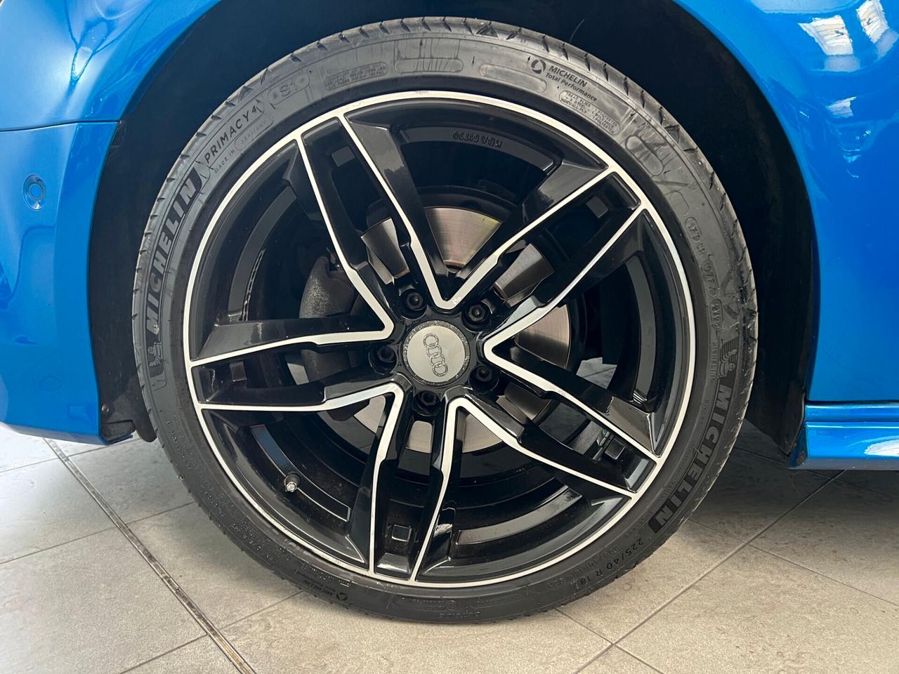 Audi A3 SPB 30 TDI S-LINE