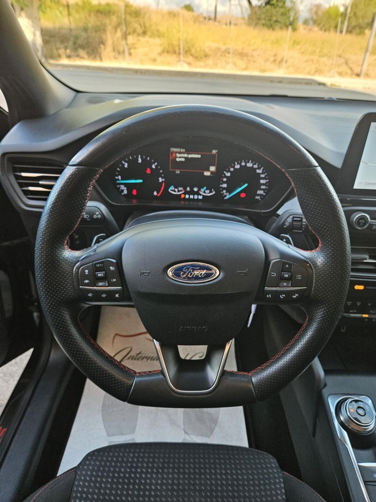 Ford Focus 1.5TDCi 120cv STLine TETTO Automatica