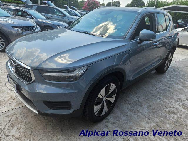 VOLVO XC40 automatico Business PLAGHIN