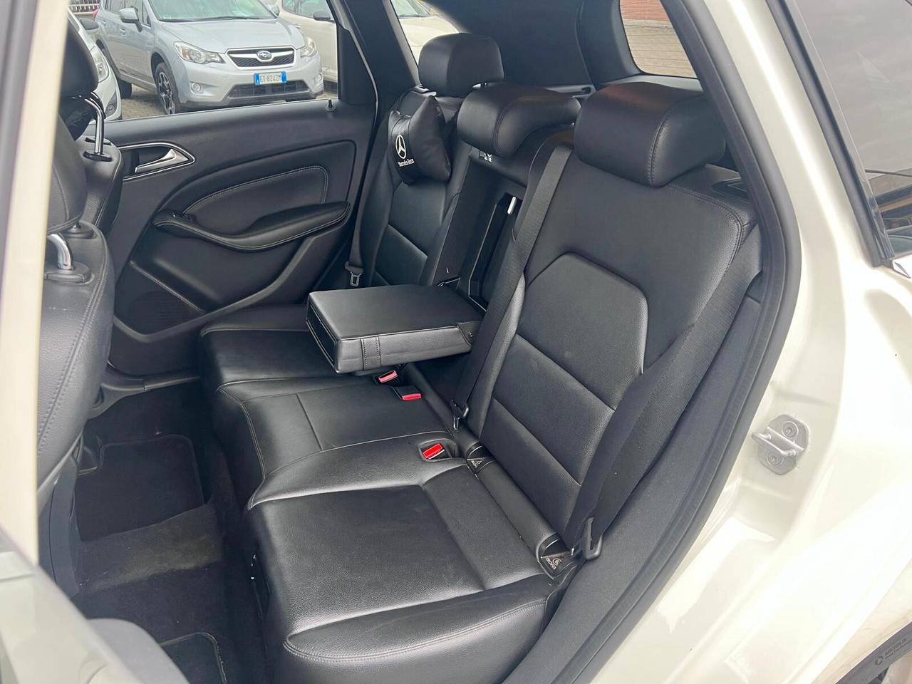 Mercedes-benz B 180 d Premium