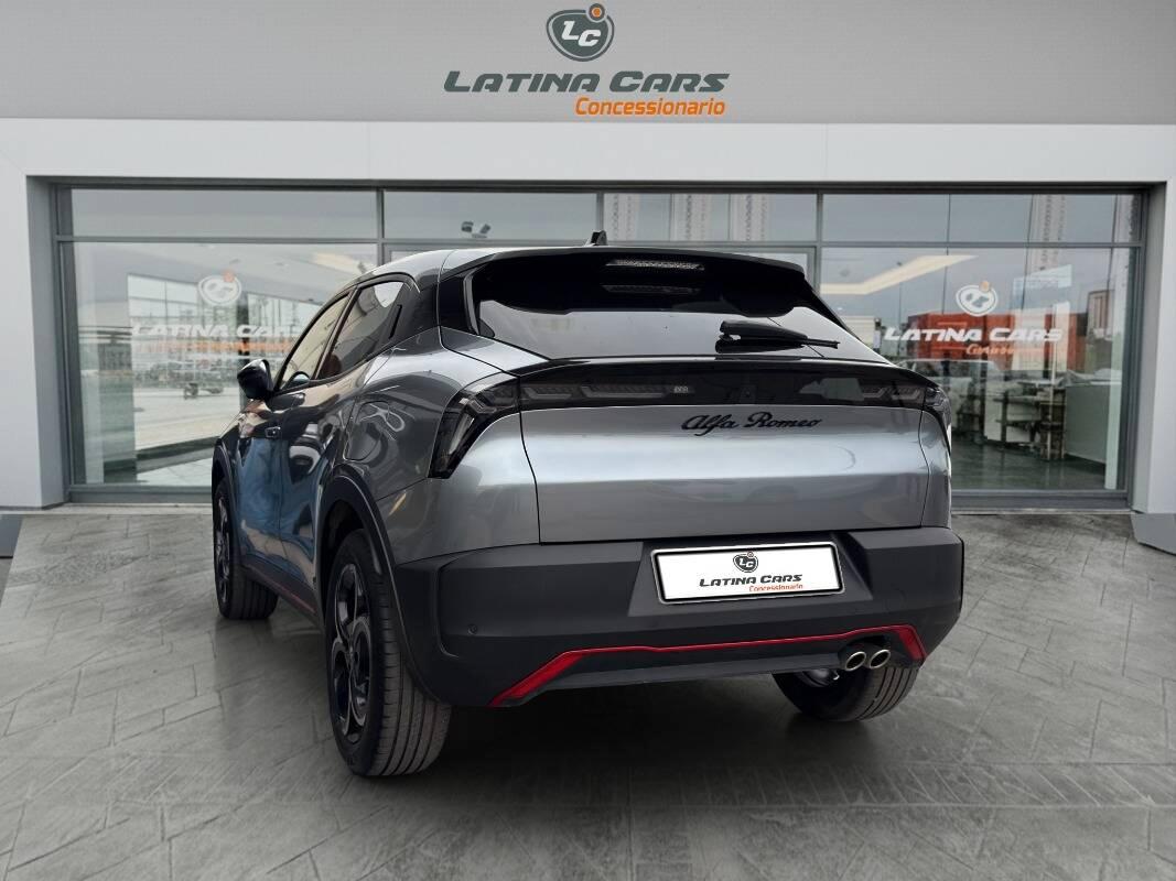 Alfa Romeo Junior 1.2 ibrida 145cv edct6 Con TELECAMERA & NAVIGATORE