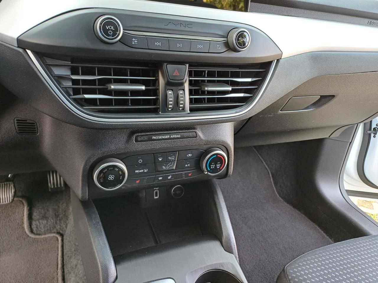 Ford Focus StationWagon 1.5 EcoBlue 120 cv automatico Business Co-Pilot