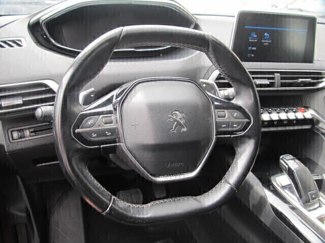 Peugeot 3008 BlueHDi 130 S&S EAT8 Allure