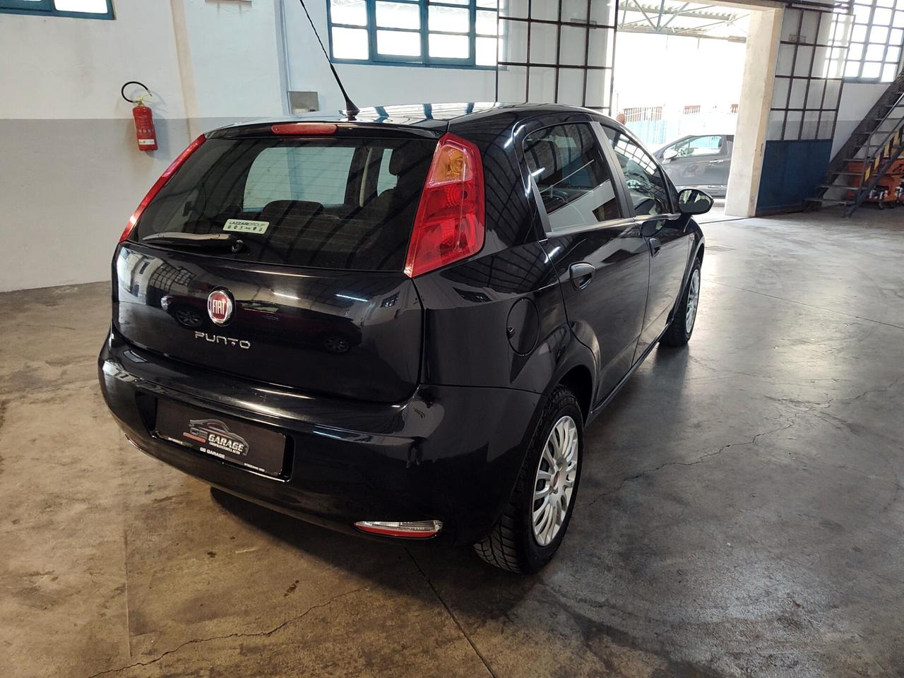 Fiat Punto 1.2 8V 5 porte Street