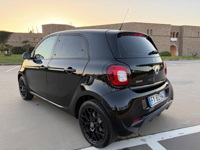 SMART ForFour 90 0.9 TURBO TWINAMIC SUPERPASSION+RETROCAMERA