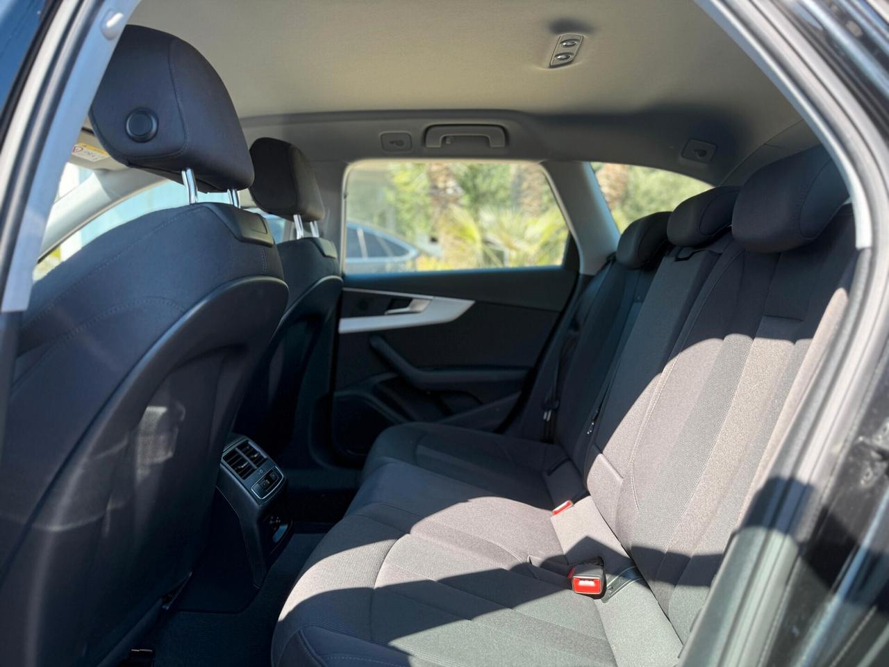 A4 Avant 2.0 TDI S tronic S line edition + Matrix Hybrid