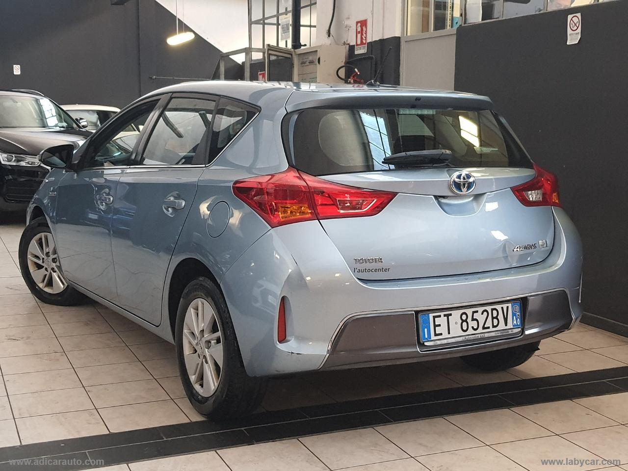 TOYOTA Auris 1.8 Hybrid Lounge