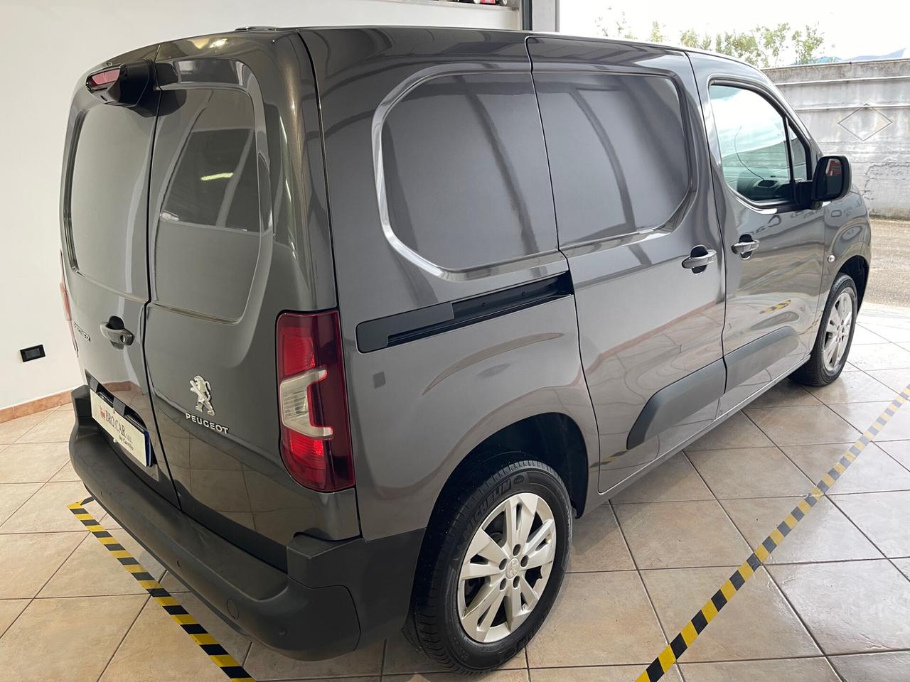 Peugeot Partner BlueHDi 130 EAT8 S&S PC 1000Kg Furgone Asphalt