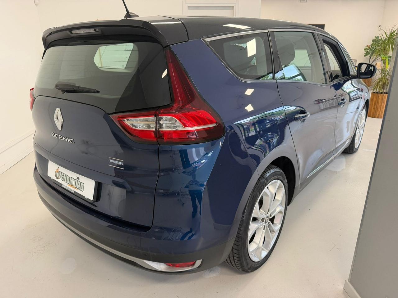 RENAULT Scénic TCe 140 CV Energy Sport Edition2