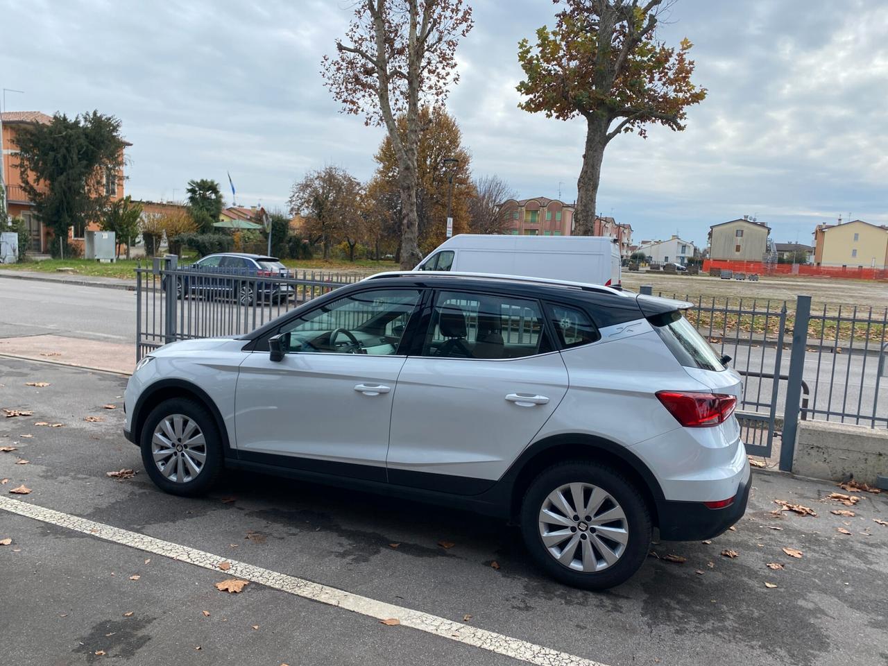 Seat Arona 1.6 TDI 95 CV XCELLENCE - BIANCO PERLATO/NERO