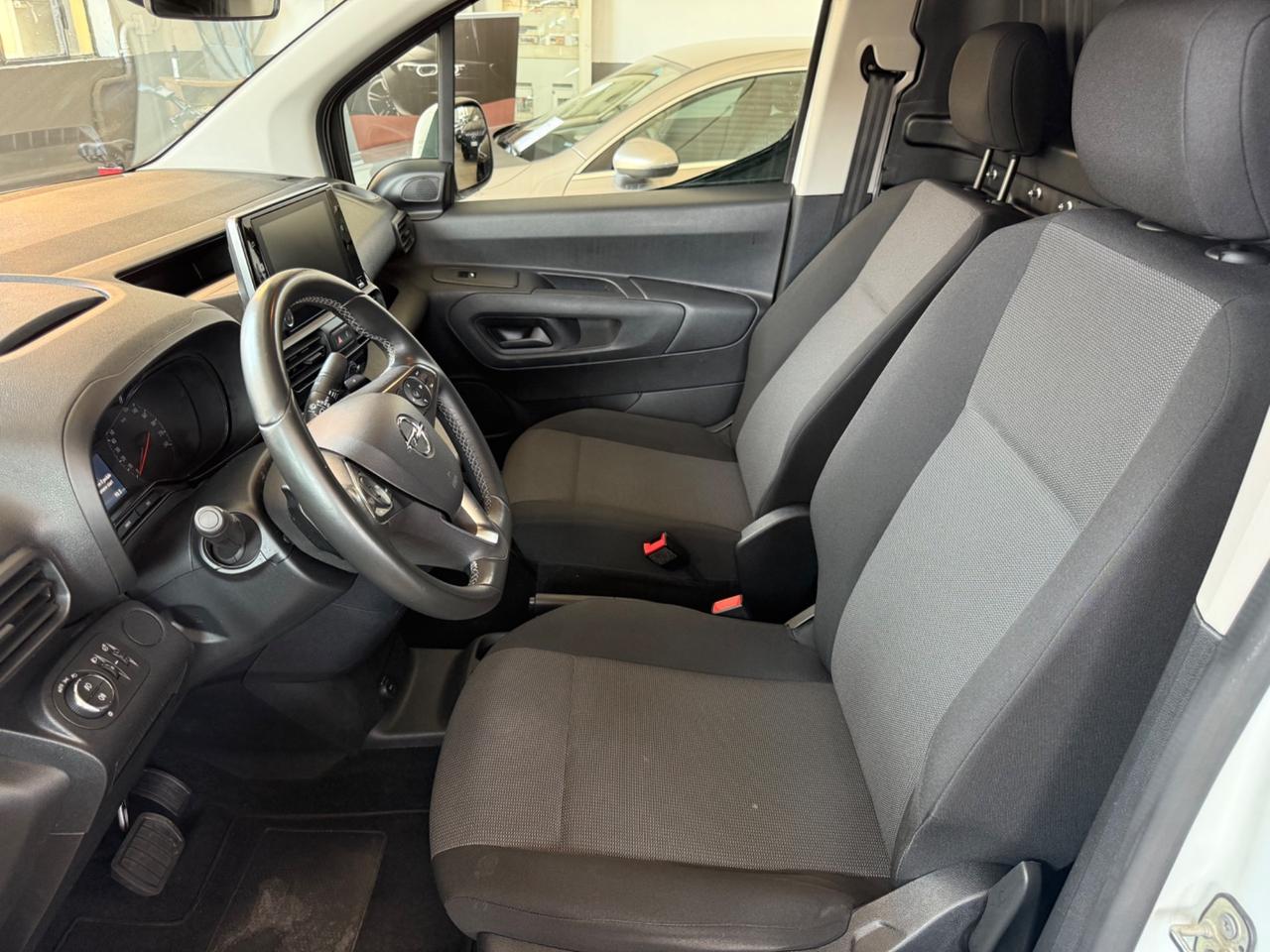 Opel Combo Cargo 1.5 Diesel 130CV S&S AT8 PC 1000kg Edition