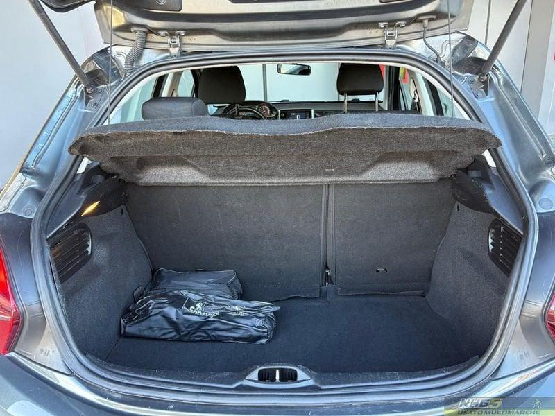 Peugeot 208 PureTech 82 5p. GPL Active